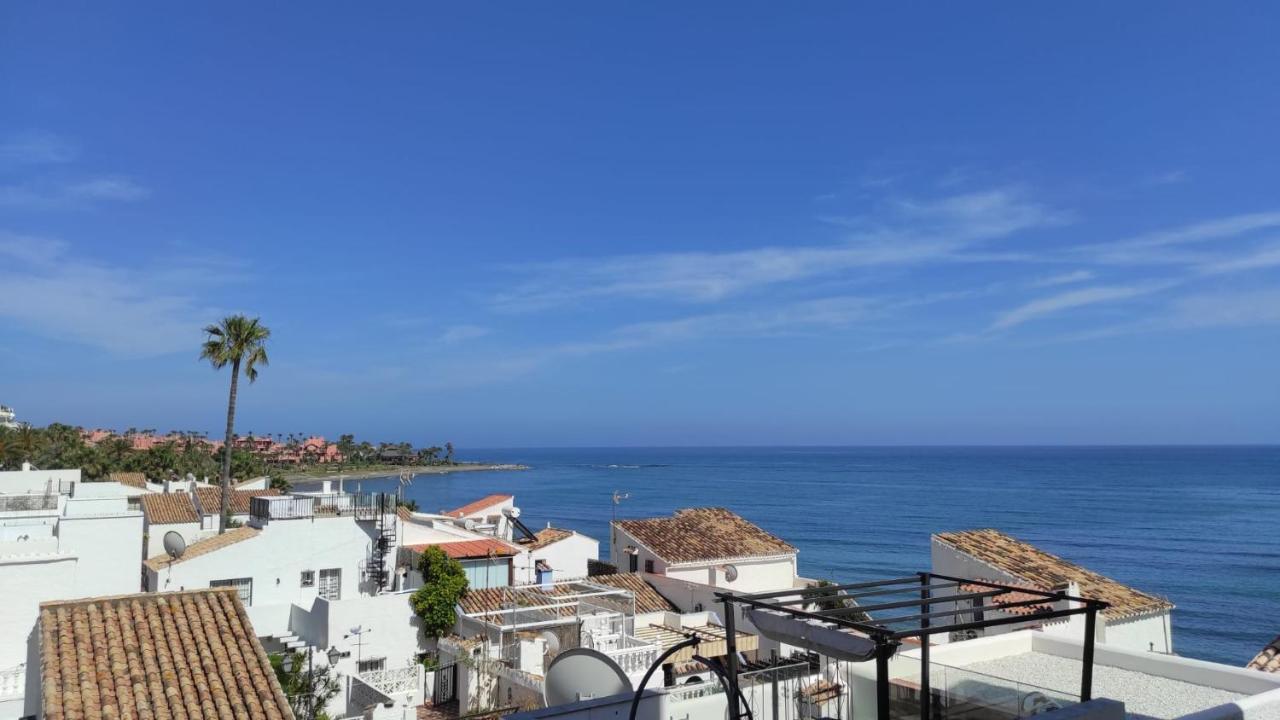 شقة Casa Cachita-En 1ª Linea De Playa إِستيبونا المظهر الخارجي الصورة
